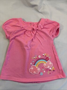 Please Mum - Vintage Girls' Pink Short Sleeve Tee with Rainbow & Bow Accent